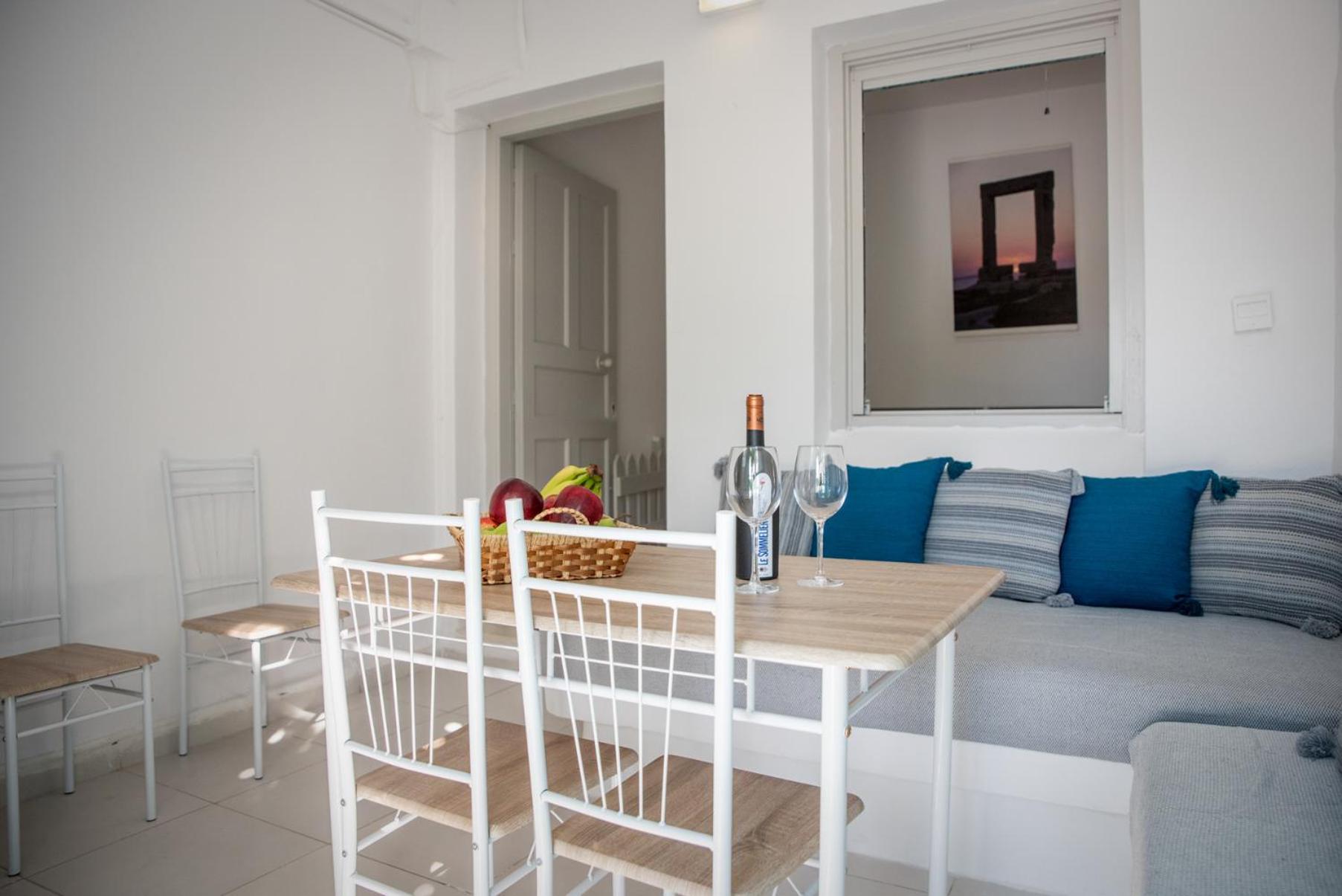 Azzurro Naxos, Azzurro I - Azzurro II - Azzurro III Apartment Naxos City ภายนอก รูปภาพ