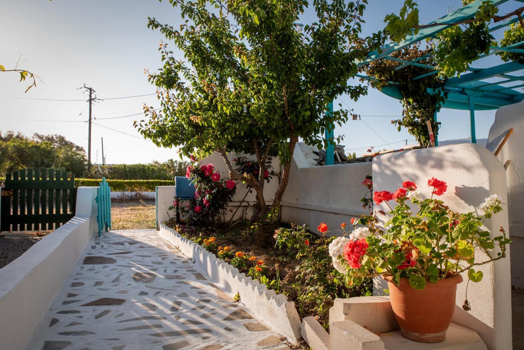 Azzurro Naxos, Azzurro I - Azzurro II - Azzurro III Apartment Naxos City ภายนอก รูปภาพ