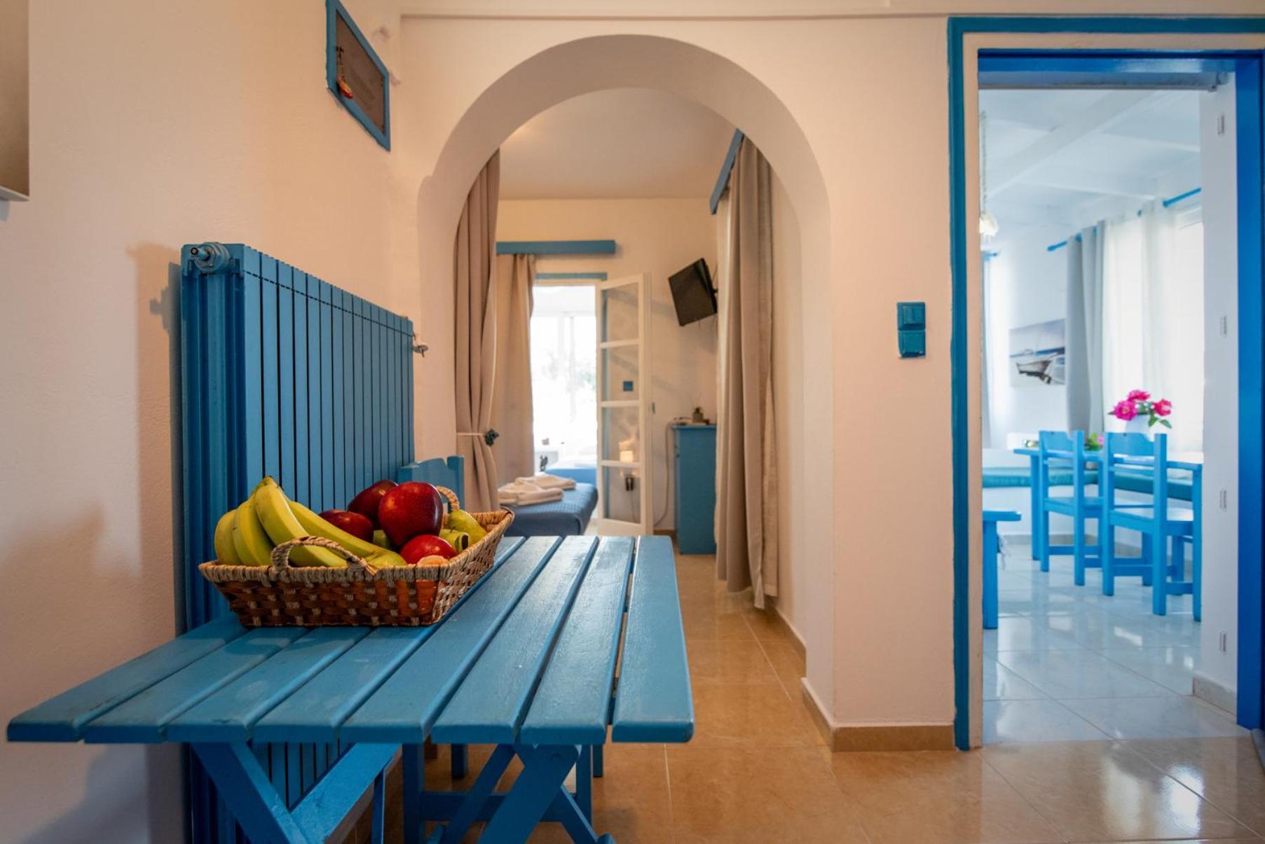Azzurro Naxos, Azzurro I - Azzurro II - Azzurro III Apartment Naxos City ภายนอก รูปภาพ